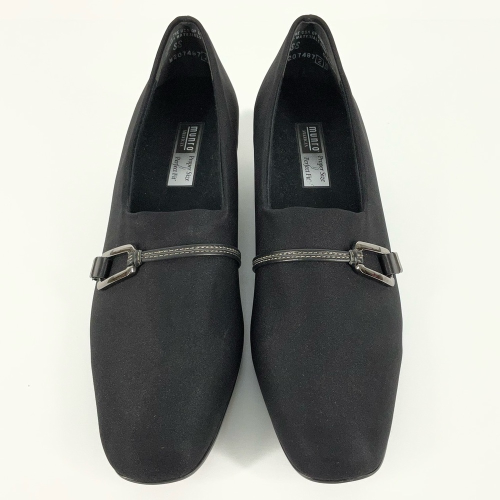 Munro American Classic Black Pumps | Womens Size 9 SS (Super Slim) Comfort Heels - Picture 2 of 10